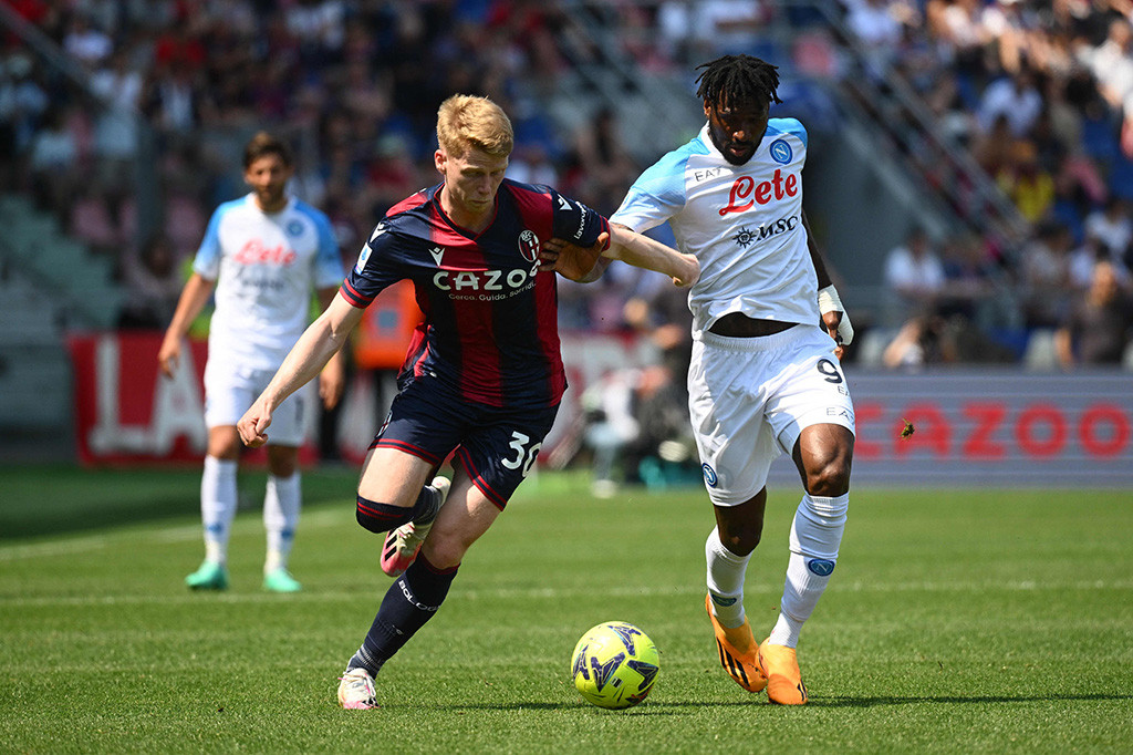 Keunggulan dua gol hanya bertahan sembilan menit setelah Bologna memperkecil ketertinggalan. Bola muntah hasil tepisan Pierluigi Gollini berhasil disambar Lewis Ferguson di depan gawang menjadi gol untuk mengubah skor menjadi 2-1.