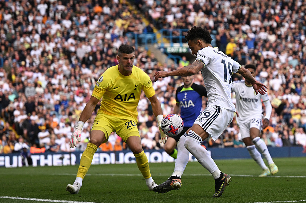 Sempat kebobolan, Tottenham kembali berhasil menambah keunggulan menjadi 3-1 berkat gol yang dicetak oleh Harry Kane pada menit ke-69 usai memanfaatkan umpan Pedro Porro.