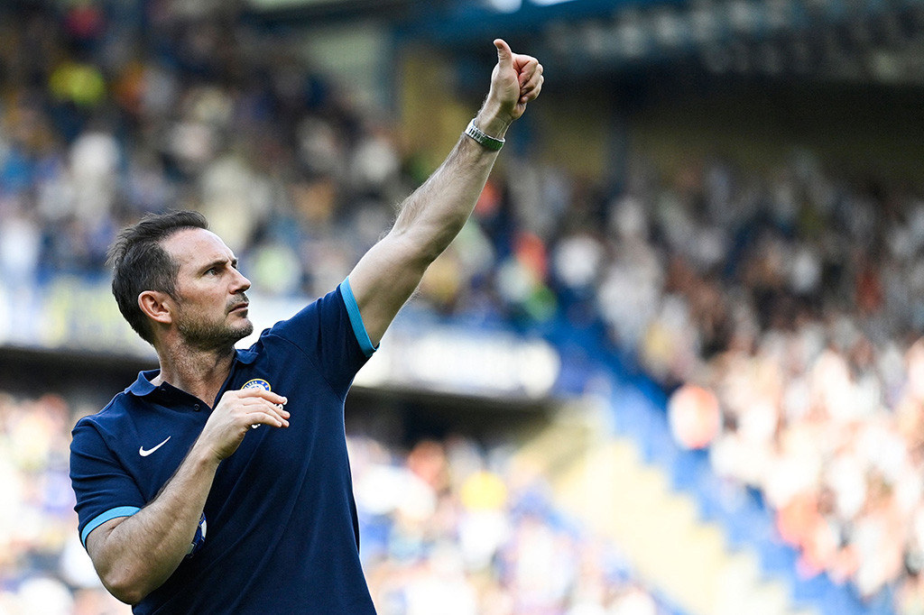 Pelatih sementara Chelsea Frank Lampard mengakhiri masa baktinya sebagai pelatih bersama The Blues pada pertandingan pekan terakhir Liga Premier Inggris melawan Newcastle United.