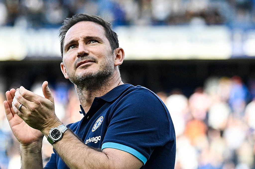 Pelatih berkebangsaan Inggris itu memulai karier kepelatihannya untuk yang kedua kali bersama Chelsea. Lampard menjadi pelatih Chelsea pertama kali pada 2019 dan dipecat pada tahun 2021 setelah tidak memberikan performa menjanjikan kepada The Blues.