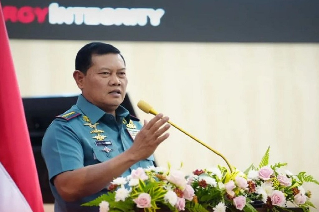 Demikian dikatakan Panglima TNI Laksamana TNI Yudo Margono dihadapan 986  orang civitas akademika tentara dalam negri maupun luar negri  diantaranya , 159 orang para Perwira Siswa Sesko TNI, 32 orang  Sespimti Polri, 458 Orang Sesko Angkatan dan  279 orang Sespimmen Polri pada acara Pembekalan  Progam Kegiatan Bersama (PKB)  Kejuangan TA. 2023, bertempat di Graha Widya Dirgantara Seskoau, Lembang, Jawa Barat, Selasa, 30 Mei 2023.