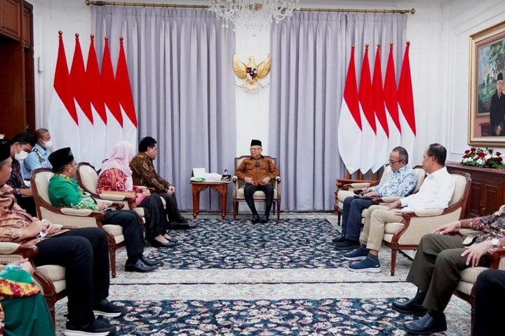 Pertemuan kali ini utamanya untuk memohon restu dan kehadiran Wapres pada acara Musyawarah Nasional (Munas) V FOKAL IMM yang rencananya akan dilaksanakan pada 24-25 Juni di Samarinda, Kalimantan Timur.