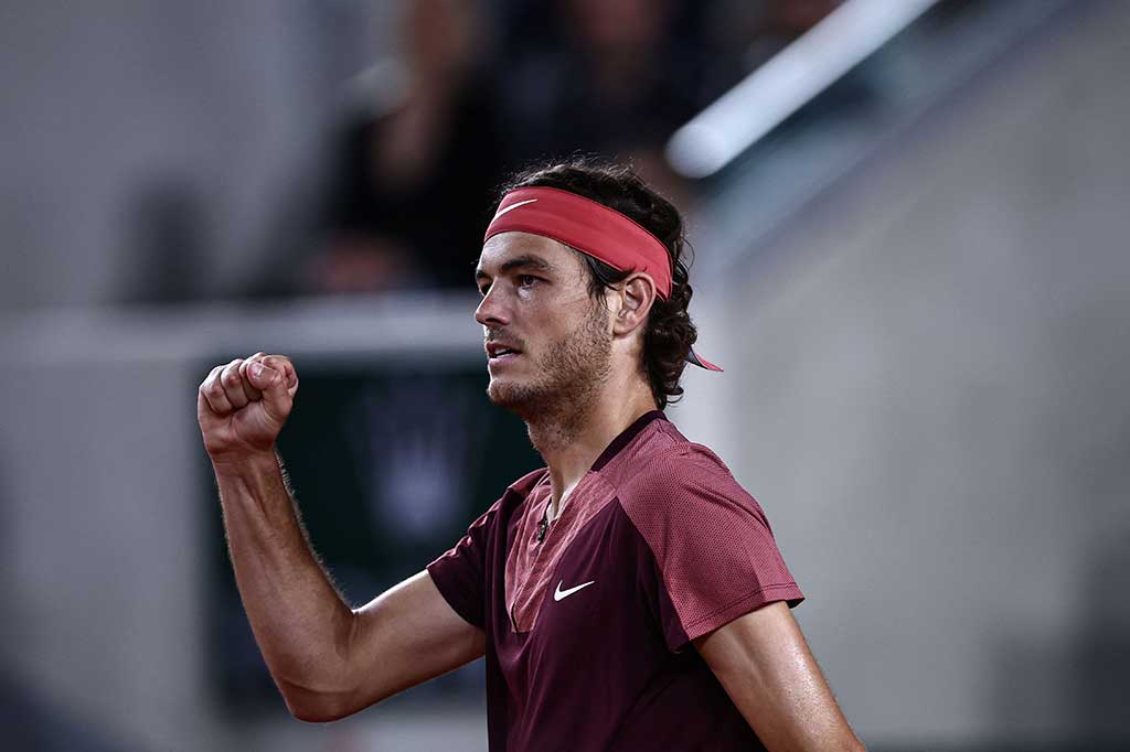 Fritz kini menyamai penampilan terbaiknya di French Open. Dia akan menghadapi petenis Argentina Francisco Cerundolo untuk memperebutkan satu tempat di babak keempat. 