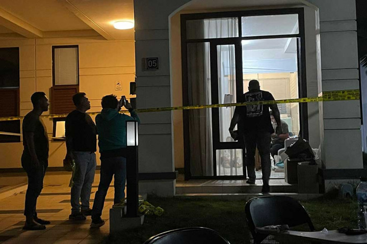 Tim dari Direktorat Tindak Pidana (Dittipid) Narkoba Bareskrim Mabes Polri berhasil menggerebek pabrik ekstasi bersekala besar di Jalan Enchantra 2 no 05, Perumahan Lavon 1 Swan City, Desa Wanakerta, Kecamatan Pasar Kemis, Tangerang, Banten, Kamis, 1 Juni 2023 malam.