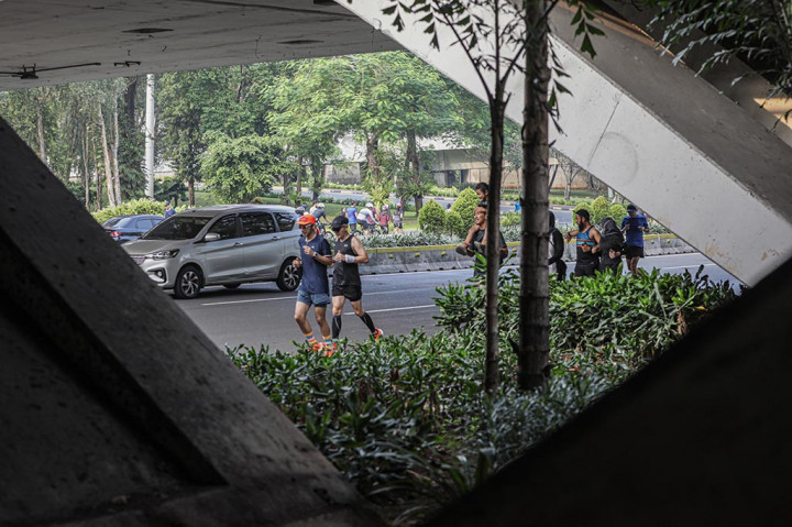 Kepala Dinas Perhubungan DKI Jakarta Syafrin Liputo mengatakan bahwa hal itu sesuai Peraturan Gubernur DKI Jakarta Nomor 12 Tahun 2016 tentang Pelaksanaan Hari Bebas Kendaraan Bermotor.