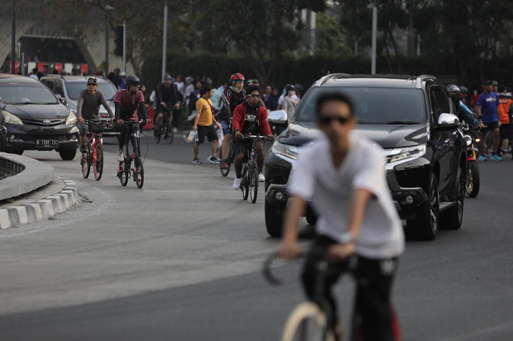 Dinas Perhubungan (Dishub) DKI Jakarta meniadakan Hari Bebas Kendaraan Bermotor (car free day/CFD) di Jalan MH Thamrin-Jalan Jenderal Sudirman, Minggu, 4 Juni 2023.