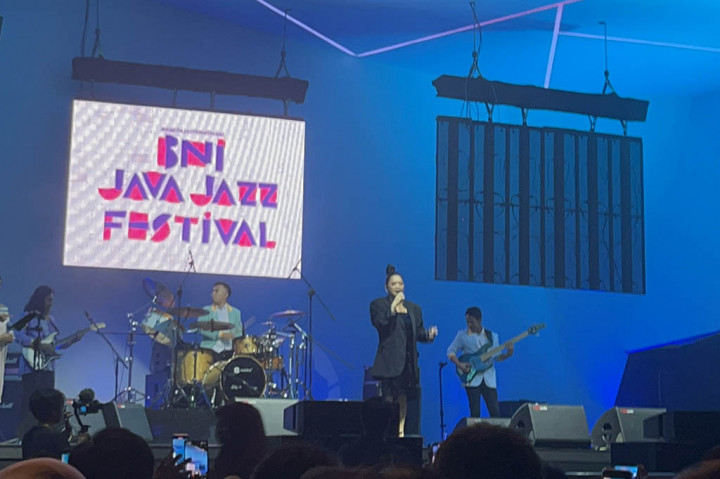 Puncak penutupan pagelaran Java Jazz Festival 2023 di Jiexpo Kemayoran, Jakarta, pada Minggu, 4 Juni 2023 dengan penampilan sederet musisi yang sayang untuk dilewatkan tentunya.