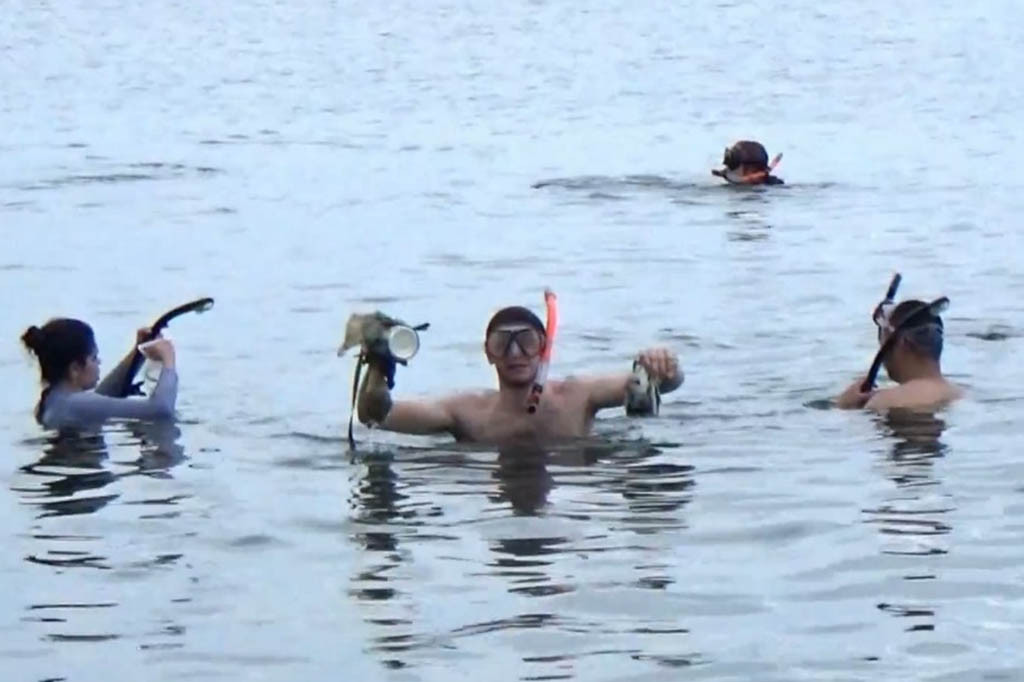 Peserta ini merupakan warga negara asing yang berasal dari negara Amerika, Meksiko, kanada dan beberapa negara lainnya. Dalam kegiatan ini, WNA asing ini bekerjasama dengan pemerintah daerah setempat dan menggandeng beberapa komunitas pecinta lingkungan, serta beberapa warga lokal.