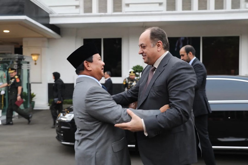 Menhan Prabowo juga memuji kemampuan Qatar yang memiliki potensi dalam mengatasi krisis kemanusiaan dan meningkatkan stabilitas regional, dengan memfasilitasi proses perdamaian yang terbukti memperkuat upaya kolektif bersama.