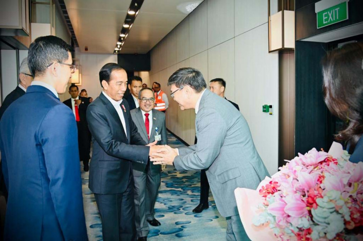 Dari bandara, Presiden dan Ibu Iriana akan menuju ke Sands Expo & Convention Center, Singapura, untuk menghadiri Ecosperity Week 2023 yang digelar oleh Temasek Foundation. 