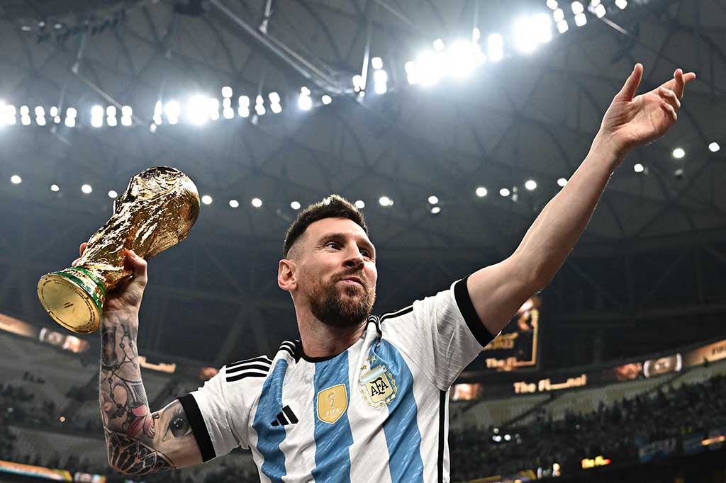 MLS dan Inter Miami mengkonfirmasi berita tersebut di media sosial, meskipun liga Amerika mencatat masih ada pekerjaan untuk menyelesaikan kesepakatan formal tersebut.