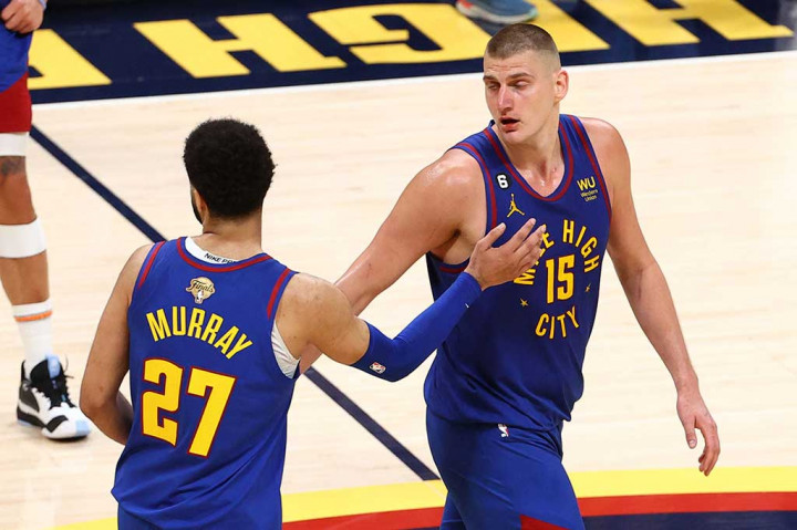 Aktor kemenangan Nuggets pada laga kali ini adalah Jamal Murray dan Nikola Jokic yang mencetak triple double.