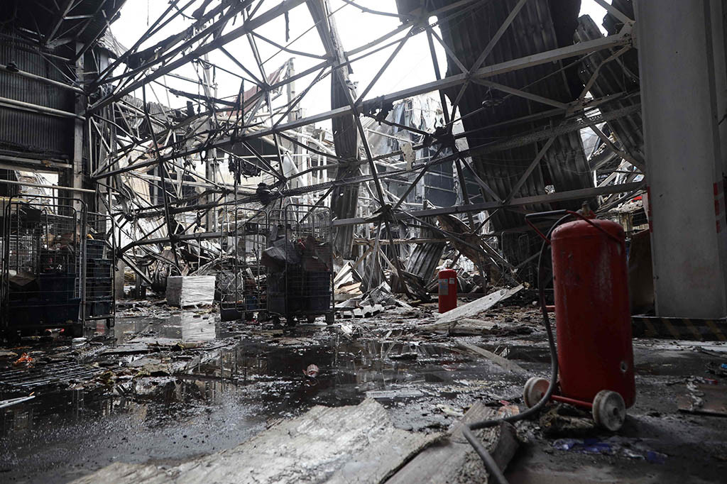 Sedikitnya tiga orang tewas dan 13 lainnya luka-luka dalam serangan rudal Rusia di kota pelabuhan Odesa, Ukraina selatan, Rabu, 14 Juni 2023 pagi, kata pihak berwenang.