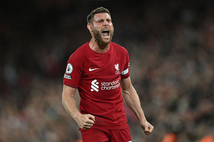 Sejak mengawali karier bersama Leeds United pada 2002/2003, Milner kini menjadi pemain ketiga dengan jumlah penampilan terbanyak di Liga Inggris sepanjang sejarah yaitu dalam 619 pertandingan. Torehan pemain kelahiran 4 Januari 1986 itu hanya kalah dari Ryan Giggs dengan 632 penampilan dan Gareth Barry dengan 652 penampilan.