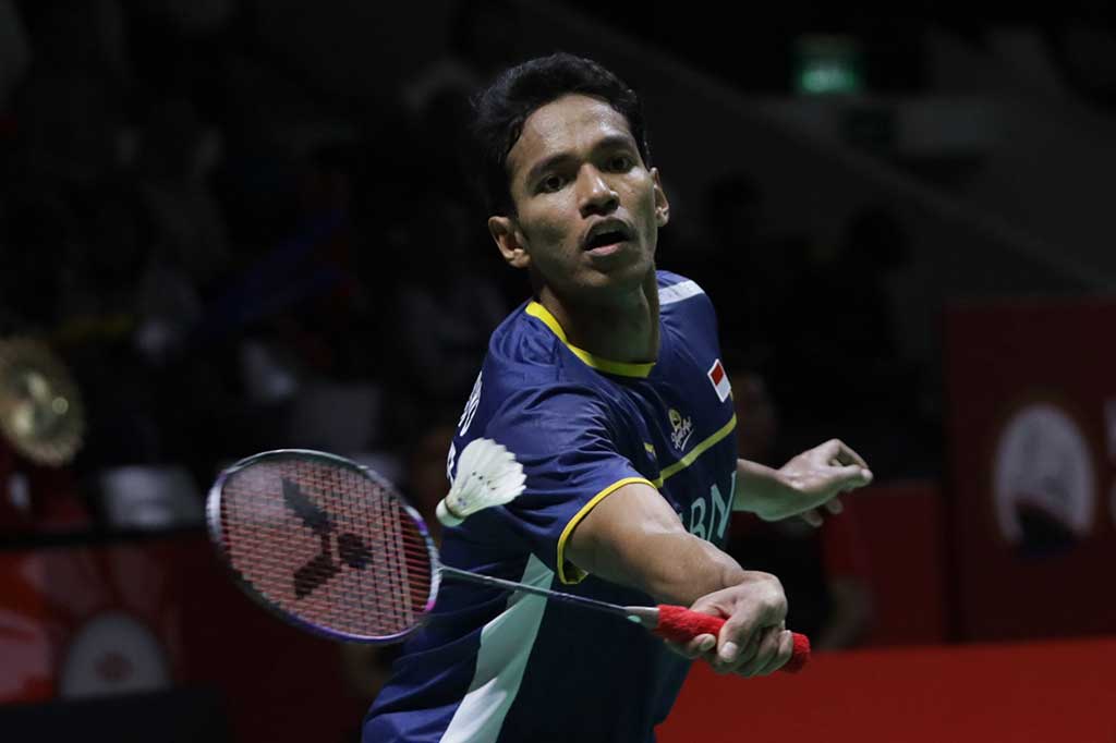 Langkah tunggal putra Chico Aura Dwi Wardoyo pada turnamen Indonesia Open 2023 harus terhenti pada babak pertama, setelah dikalahkan juara dunia 2021 Loh Kean Yew melalui persaingan sengit dua gim langsung, Rabu, 14 Juni 2023.