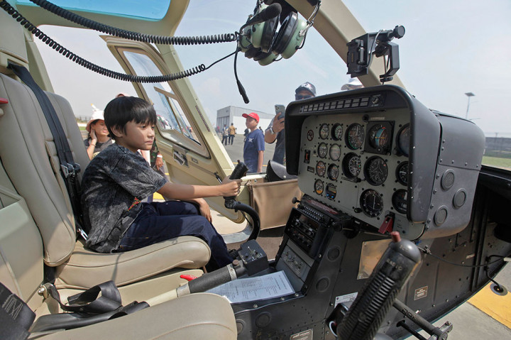 CEO PT Heli Expo Indonesia T Iskandar Muda mengatakan terdapat enam helikopter dari berbagai jenis yang telah dipamerkan ke publik, di antaranya seperti jenis Heli Bell 429 buatan Kanada, Heli Airbus AS365 milik Polri, Heli Bell 206 milik Sekolah Tinggi Penerbangan Indonesia, Heli Airbus EC145, Heli Airbus AS365 milik Basarnas, dan Heli Bell 505.