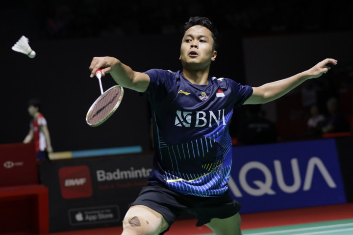 Wakil Indonesia berpeluang besar mengamankan gim pertama dan bisa menang dua gim langsung. Sayangnya ia harus terlibat adu setting pada gim poin ke-20.