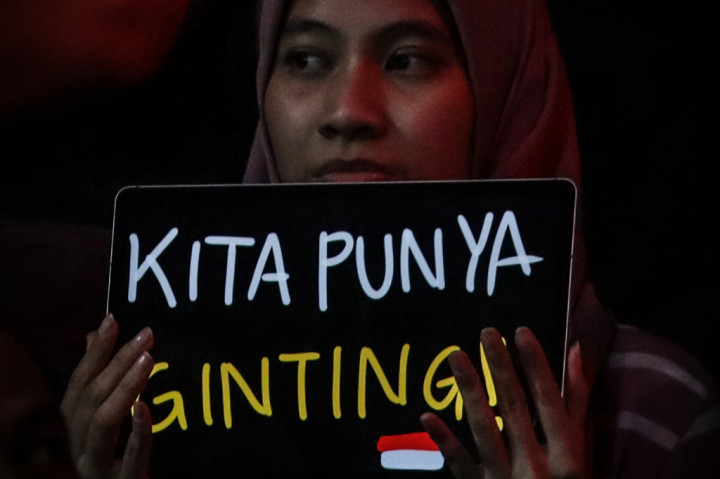 Tunggal putra peringkat dua dunia itu pun bersikap santai, meski ia menjadi wakil Indonesia terakhir yang masih bertahan di turnamen BWF Super 1000 tersebut.