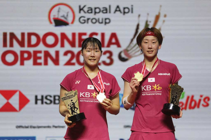 Ganda putri Korea Selatan Baek Ha na/Lee So Hee untuk pertama kalinya menjuarai turnamen bulu tangkis berkategori BWF Super 1000 yang diraih pada ajang Indonesia Open 2023 di Istora Gelora Bung Karno, Jakarta, Minggu, 18 Juni 2023.