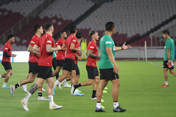 Momen sesi latihan Timnas Indonesia di Stadion Utama Gelora Bung Karno, Jakarta, Minggu, 18 Januari 2023