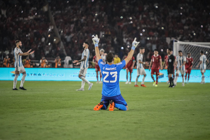 Timnas Indonesia akhirnya harus mengakui keunggulan timnas Argentina 0-2 pada pertandingan FIFA Matchday yang dimainkan di Stadion Utama Gelora Bung Karno, Jakarta, Senin, 19 Juni 2023 malam.