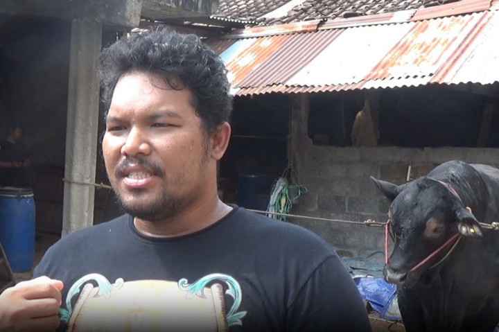 Sapi pilihan presiden ini juga sudah divaksin PMK dua kali yang ditandai dengan eartag yang terpasang di telinga kiri sapi. Sebelum dibeli, sapi ini telah diseleksi dan diperiksa kesehatannya secara menyeluruh oleh tim dari Balai Besar Veteriner Wates, Yogyakarta. Oleh presiden sapi ini dbeli dengan harga lebih dari 100 juta rupiah.