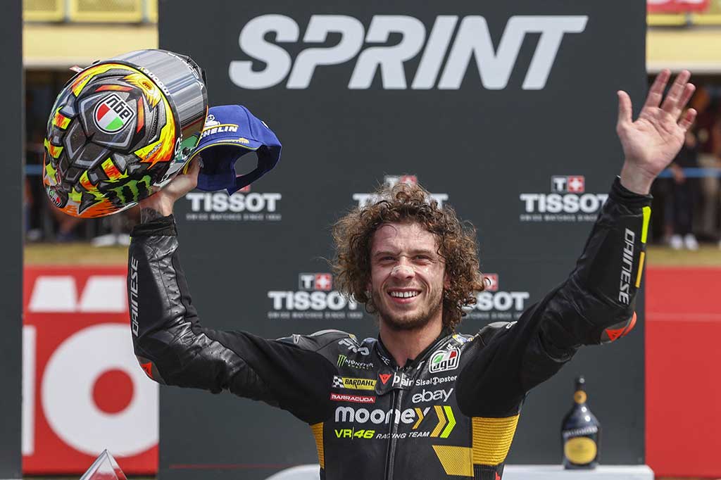 Pada sesi sprint race Bagnaia memimpin di tempat pertama dan diikuti oleh Brad Binder serta Marco Bezzecchi. Ketika balapan berlangsung, Bezzecchi sukses mencuri tempat pertama dari Bagnaia.