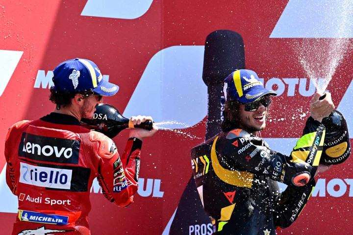 Dengan kemenangan ini, Bagnaia masih memimpin klasemen kejuaraan untuk pebalap musim ini dengan total 194 poin. Martin berada di belakangnya dengan 159 poin, Bezzecchi di posisi ketiga dengan selisih satu poin saja dari Martin.
