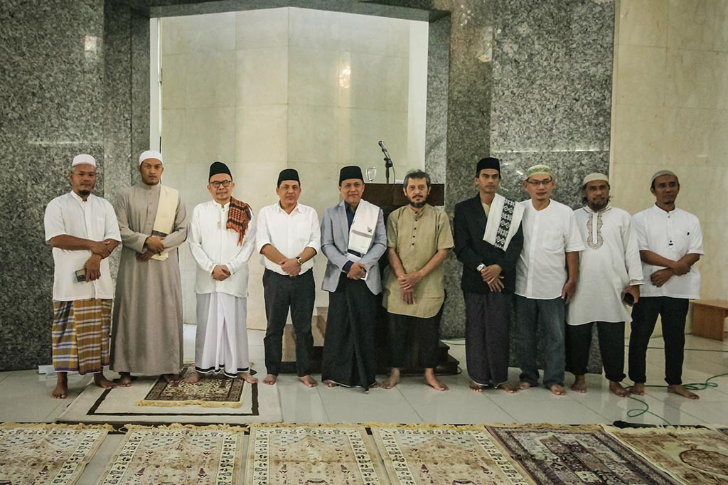 Foto bersama Pemimpin Redaksi Metro TV, Budiyanto.
