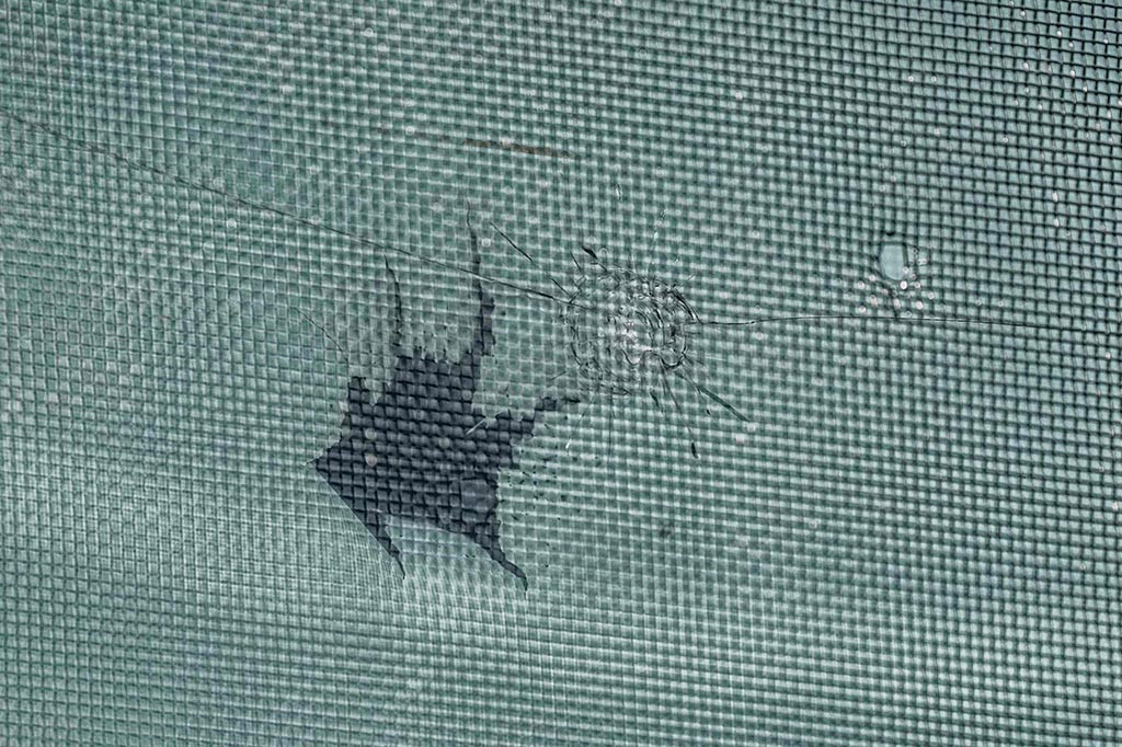 Para pejabat mengatakan lebih dari satu penyerang menembaki perayaan di Baltimore, sebuah kota pelabuhan sekitar satu jam perjalanan ke utara Washington yang memiliki salah satu tingkat pembunuhan tertinggi di Amerika.