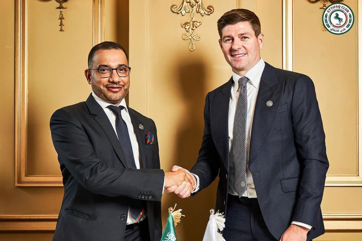 Khaled Al-Dabal menilai dengan kedatangan pelatih berusia 43 tahun itu, akan meningkatkan kualitas Liga Arab Saudi setelah sebelumnya kedatangan pemain-pemain top dunia seperti Cristiano Ronaldo, N'Golo Kante, Karim Benzema, hingga Kalidou Koulibaly.