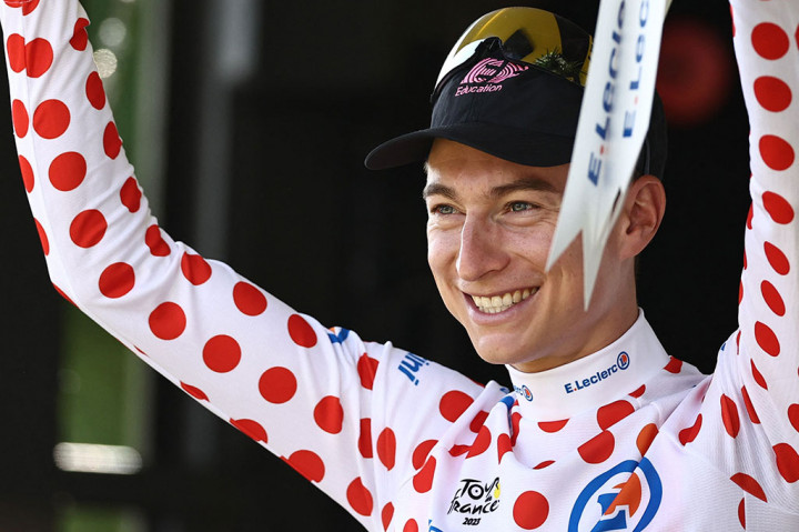 Sementara, Neilson Powless menegaskan statusnya sebagai penguasa tanjakan.