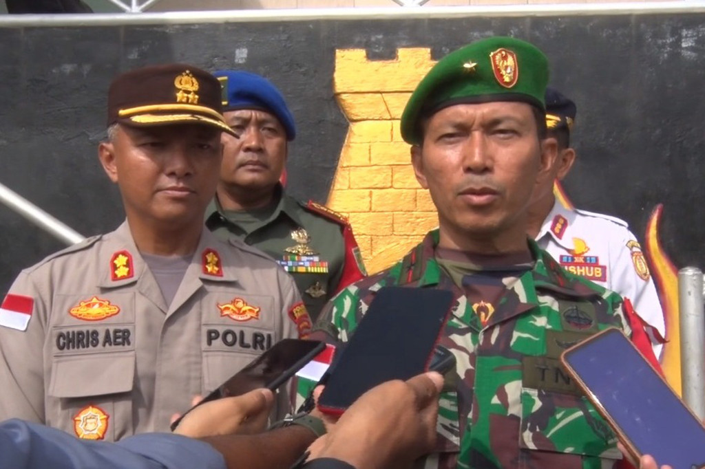 Danrem menambahkan, semua pasukan harus menjalankan fungsi dan tugasnya dengan maksimal agar rangkaian kegiatan kunjungan presiden nantinya dapat terlaksana dan berjalan dengan baik sesuai dengan harapan.