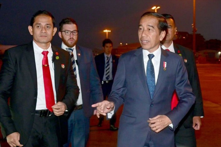 Di Papua Nugini, Presiden Jokowi diagendakan untuk melakukan pertemuan dengan Gubernur Jenderal Papua Nugini Bob Dadae. Setelahnya, Presiden dijadwalkan melakukan pertemuan tatap muka dan pertemuan bilateral dengan Perdana Menteri (PM) Papua Nugini, James Marape.