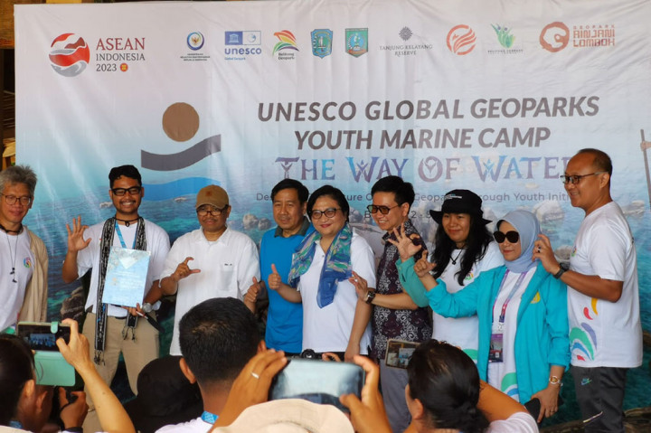 Negara-negara anggota ASEAN saat ini fokus terhadap keberlangsungan kekayaan taman bumi global (geopark). Geopark merupakan wilayah yang difungsikan sebagai kawasan lindung dan digunakan untuk mengelola warisan geologi secara berkelanjutan, sekaligus meningkatkan kesejahteraan ekonomi masyarakat sekitar.