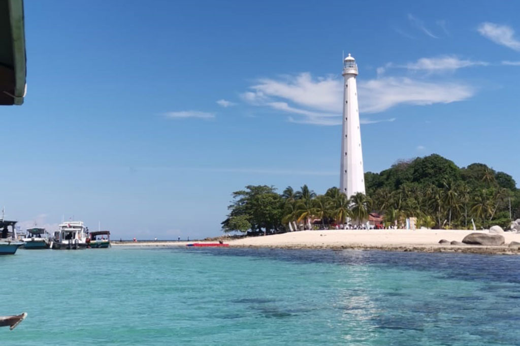 Para peserta diajak untuk mengenal lebih dalam Geopark Belitung, situs warisan geologi, hingga tempat-tempat bersejarah yang ada di Pulau Belitung. Di antaranya lahan bekas tambang Open Pit Nam Salu, Pantai Batu Bedil, Museum Maritim Bangka Belitung, Masjid Al-Ikhlas Sijuk sebagai ke masjid tertua di Pulau Belitung, serta Kelenteng Sijuk yang merupakan vihara tertua di Pulau Belitung.