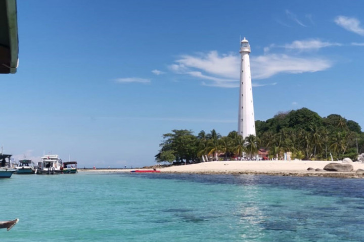 Para peserta diajak untuk mengenal lebih dalam Geopark Belitung, situs warisan geologi, hingga tempat-tempat bersejarah yang ada di Pulau Belitung. Di antaranya lahan bekas tambang Open Pit Nam Salu, Pantai Batu Bedil, Museum Maritim Bangka Belitung, Masjid Al-Ikhlas Sijuk sebagai ke masjid tertua di Pulau Belitung, serta Kelenteng Sijuk yang merupakan vihara tertua di Pulau Belitung.