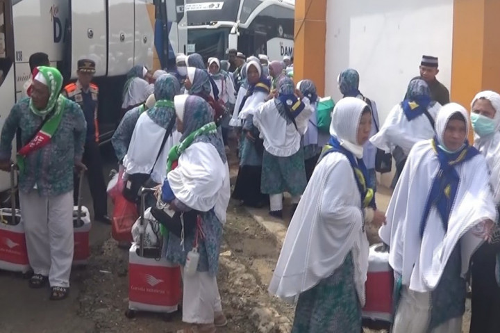 Menurut salah seorang jemaah, Retno Wulandari, selama menunaikan ibadah haji, tak ada kendala dan telah mengikuti semua prosesnya. 