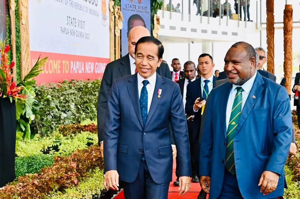 Presiden Joko Widodo melakukan kunjungan ke APEC Haus, dalam kunjungannya ke Papua Nugini, pada Rabu, 5 Juli 2023.