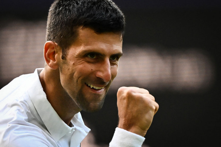 Novak Djokovic menjadi petenis ketiga dalam sejarah yang memenangi 350 pertandingan tunggal Grand Slam, Rabu, 5 Juli 2023 waktu setempat.
