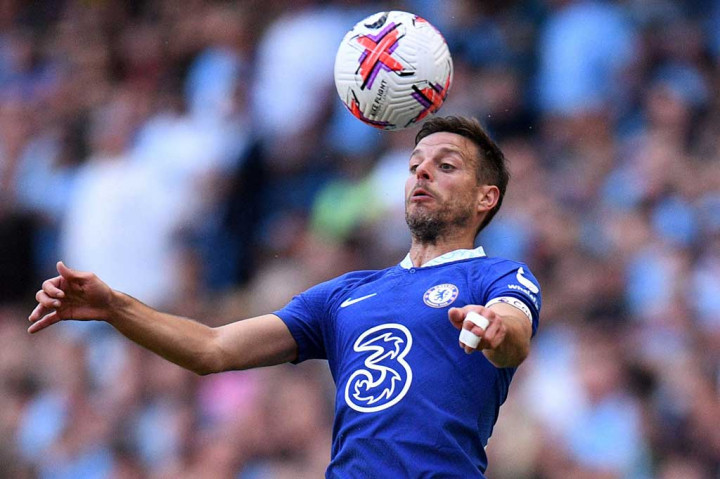 Bersama Chelsea, Azpilicueta berhasil memenangkan Liga Champions, dua Liga Premier Inggris, dua trofi Liga Europa, Piala FA, Piala Liga, Piala Super UEFA dan Piala Dunia AntarKlub.