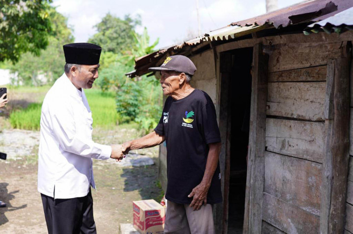 Pemerintah Kabupaten Musi Banyuasin terus mengebut menuntaskan kemiskinan ekstrem di daerahnya. Kali ini melalui program bantuan pendapatan dasar atau basic income yang menyasar langsung warga kategori miskin ekstrem.