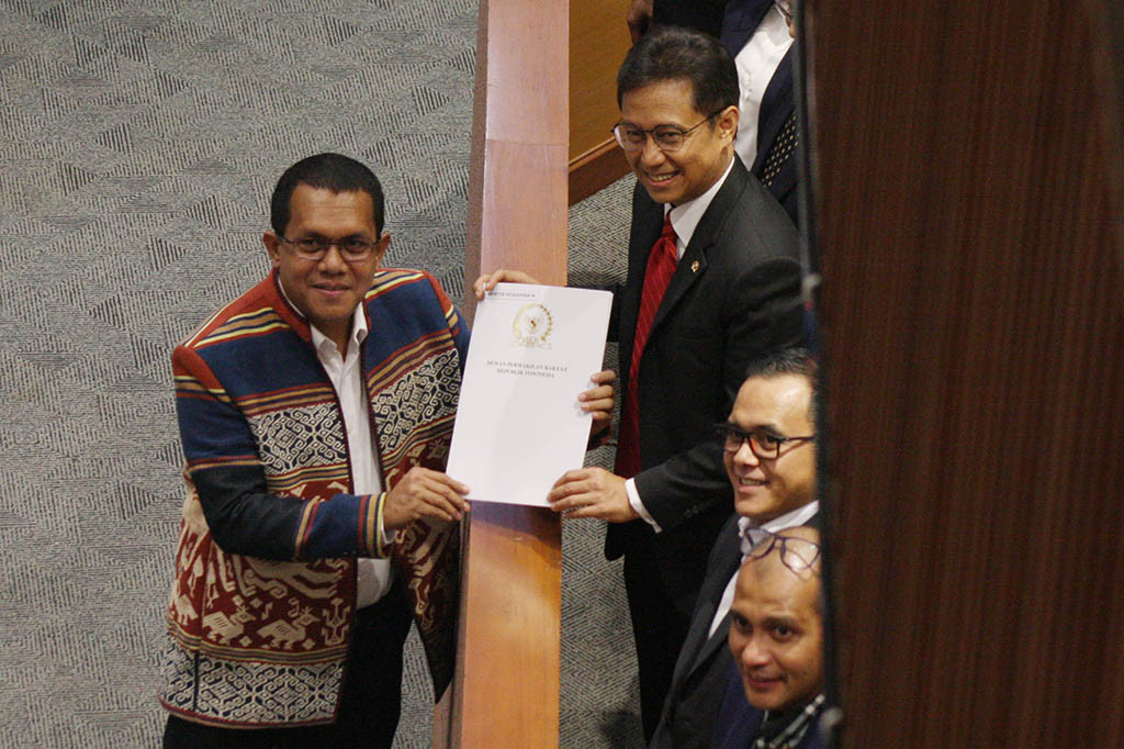 Rapat Paripurna DPR RI menyetujui pengesahan Rancangan Undang-Undang (RUU) Kesehatan menjadi Undang-Undang dalam rapat paripurna di Kompleks Parlemen, Senayan, Jakarta, Selasa, 11 Juli 2023.