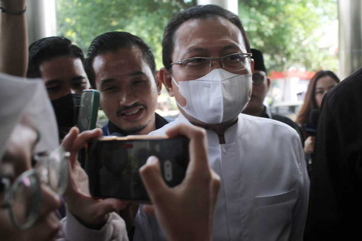 Tak banyak yang disampaikan Hasbi saat ditanya perihal kedatangannya ke kantor lembaga antirasuah ini. 