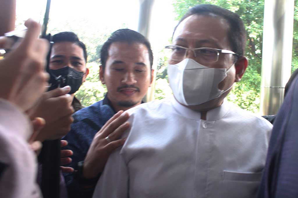 Sebelumnya, KPK telah menjadwalkan pemeriksaan Hasbi Hasan dalam kapasitasnya sebagai tersangka dalam kasus dugaan suap pengurusan penanganan perkara di Mahkamah Agung.