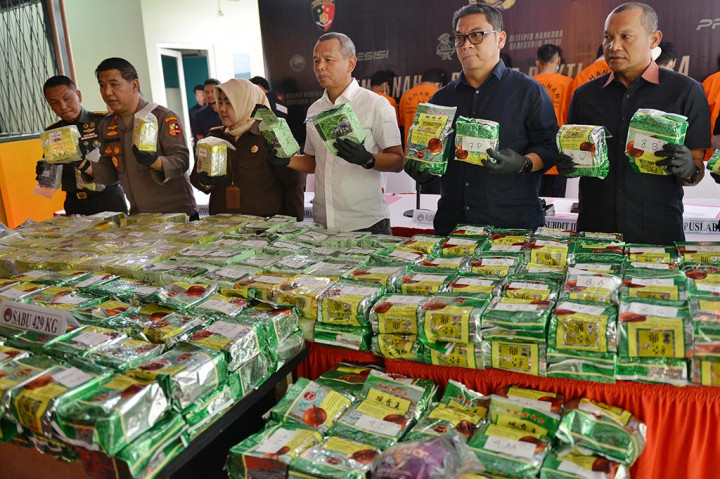 Pemusnahan barang bukti tersebut dilakukan di Instalasi Kesling Rumah Sakit Pusat Angkatan Darat (RSPAD) Gatot Soebroto, Jakarta, Kamis, 13 Juli 2023.