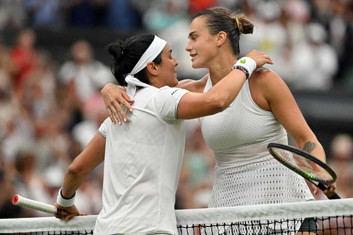 Jabeur mengatasi ketertinggalan satu set, untuk kemudian memastikan kemenangan dengan skor 6-7 (5/7), 6-4, 6-3 atas Sabalenka. 