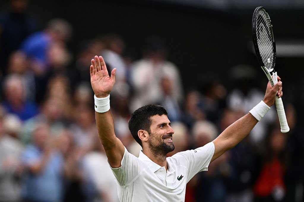 Djokovic akan mencatatkan delapan gelar Wimbledon untuk menyamai rekor Roger Federer jika memenangi gelar kelima berturut-turut di lapangan rumput All England Club.