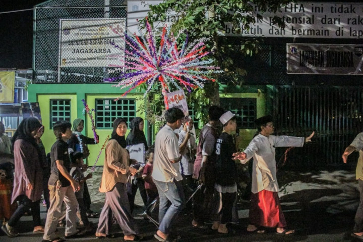 Salah satu warga mengungkapkan harapannya pada perayaan Tahun Baru Islam tahun ini agar sebagai umat Muslim dapat menjadi pribadi yang lebih baik lagi.