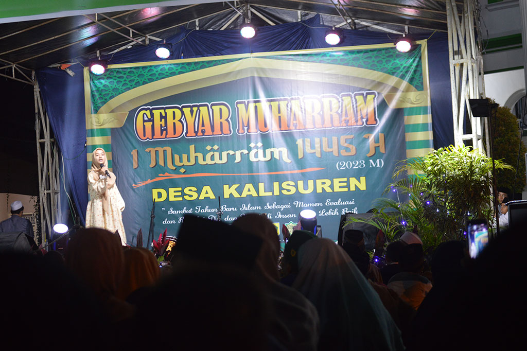 Saat acara berlangsung, baik kaum bapak, kaum ibu, dan terutama anak-anak sangat antusias mengikuti jalannya acara, terlebih saat penampilan da'i cilik Raisya Destiara tampil di atas panggung. Jemaah yang hadir mendengarkan dengan seksama apa yang disampaikan Adik Raisya.